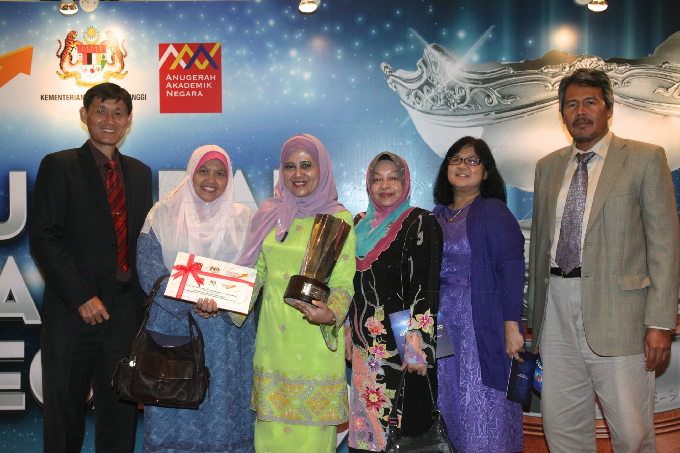 PRO15 147 AKN IMG 1424